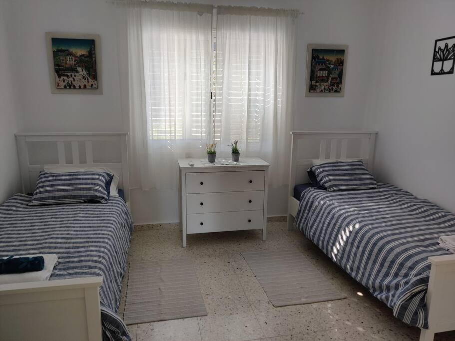 Rachel Suite By The Pool Paphos Exterior foto